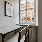 Park Wilsona Charming By Bookinghost شقة بوزنان