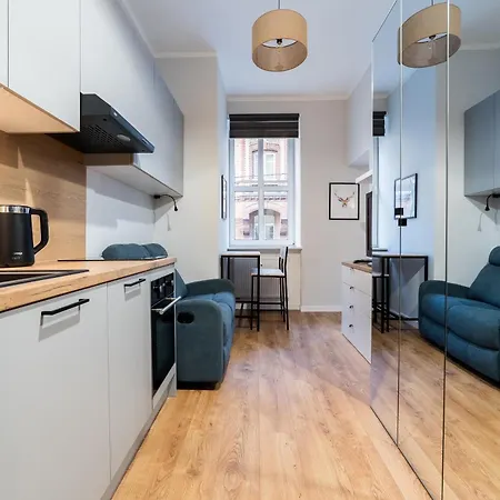 Apartment Park Wilsona Charming By Bookinghost *