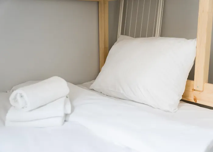 Park Wilsona Charming By Bookinghost Posen